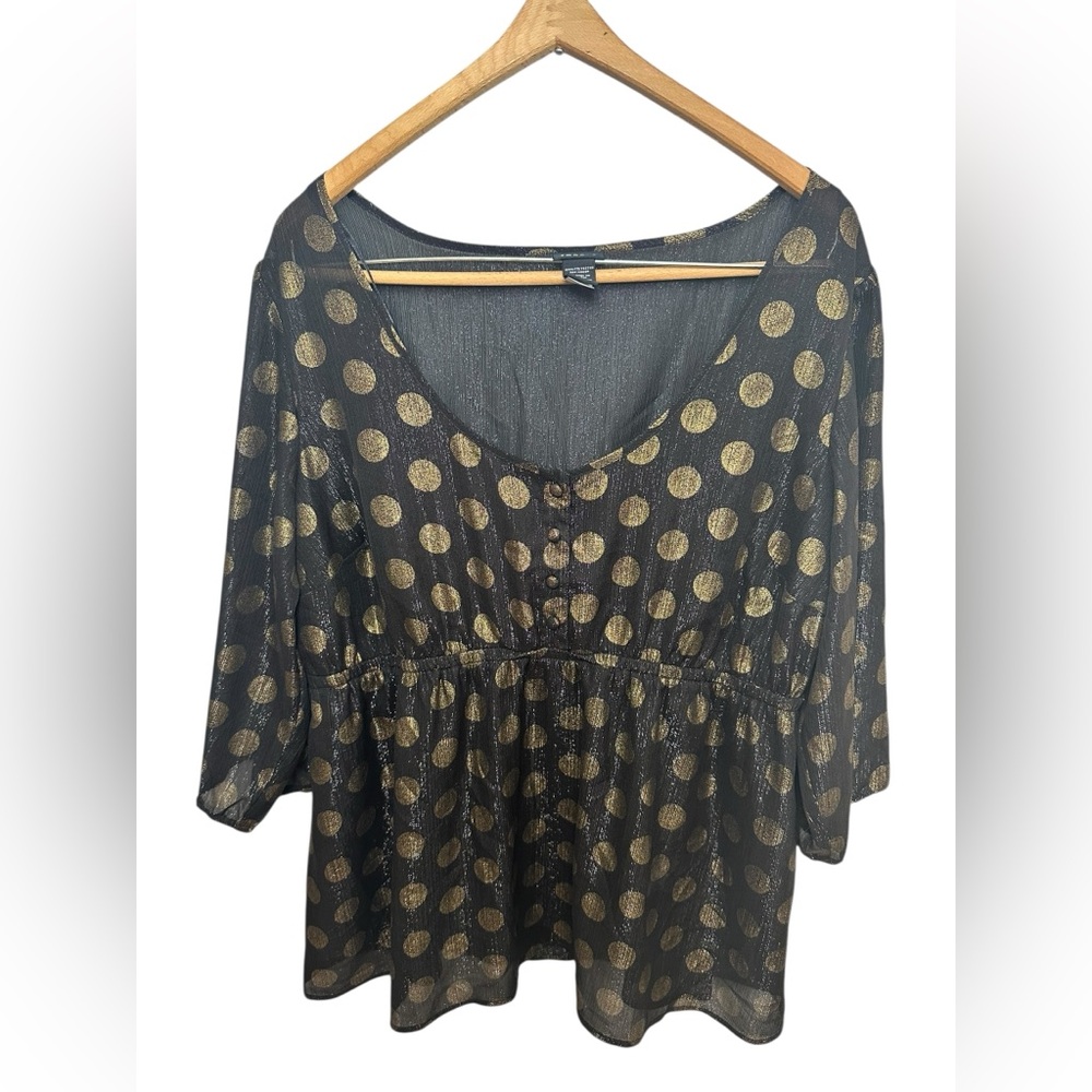 Torrid 2 Black Blouse Top with Gold Accents Metallic 2X